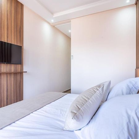 New! Superbe appartement à Majorelle,terrace,IPTV. Marrakesh Esterno foto