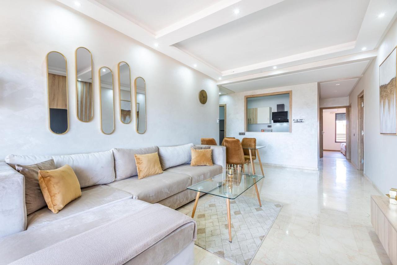 New! Superbe appartement à Majorelle,terrace,IPTV. Marrakesh Esterno foto
