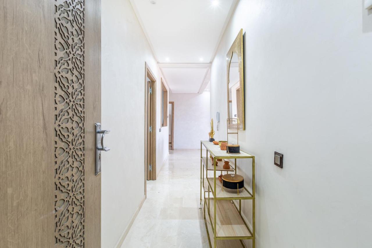New! Superbe appartement à Majorelle,terrace,IPTV. Marrakesh Esterno foto