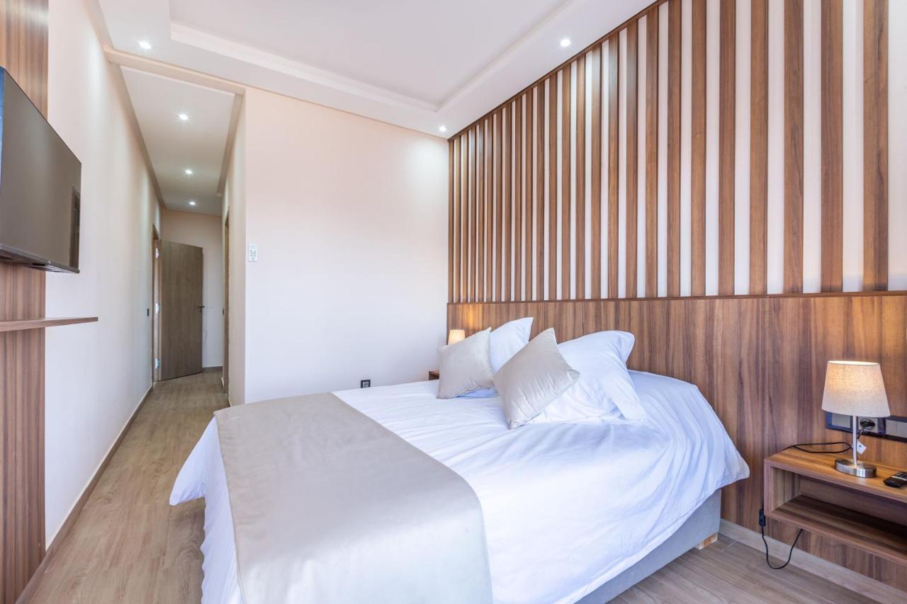 New! Superbe appartement à Majorelle,terrace,IPTV. Marrakesh Esterno foto